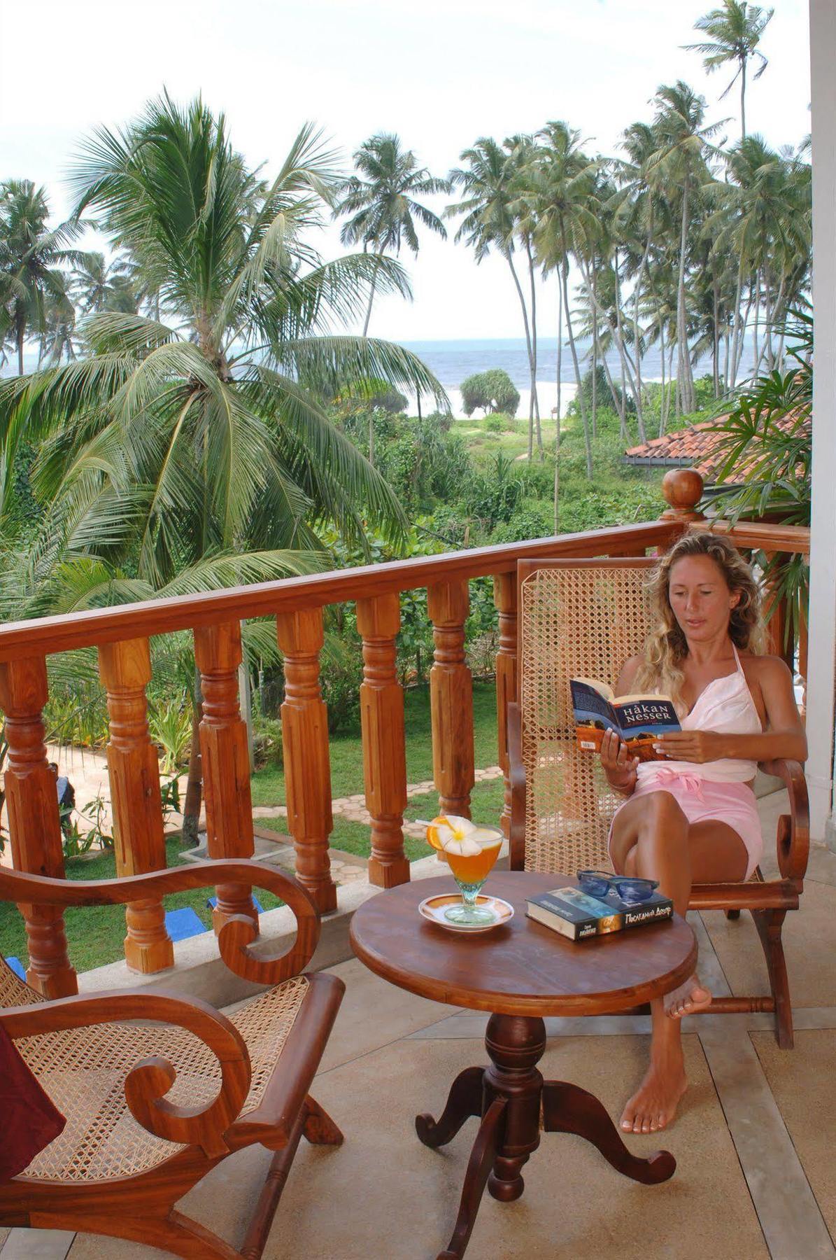 Wunderbar Beach Hotel Bentota Dış mekan fotoğraf